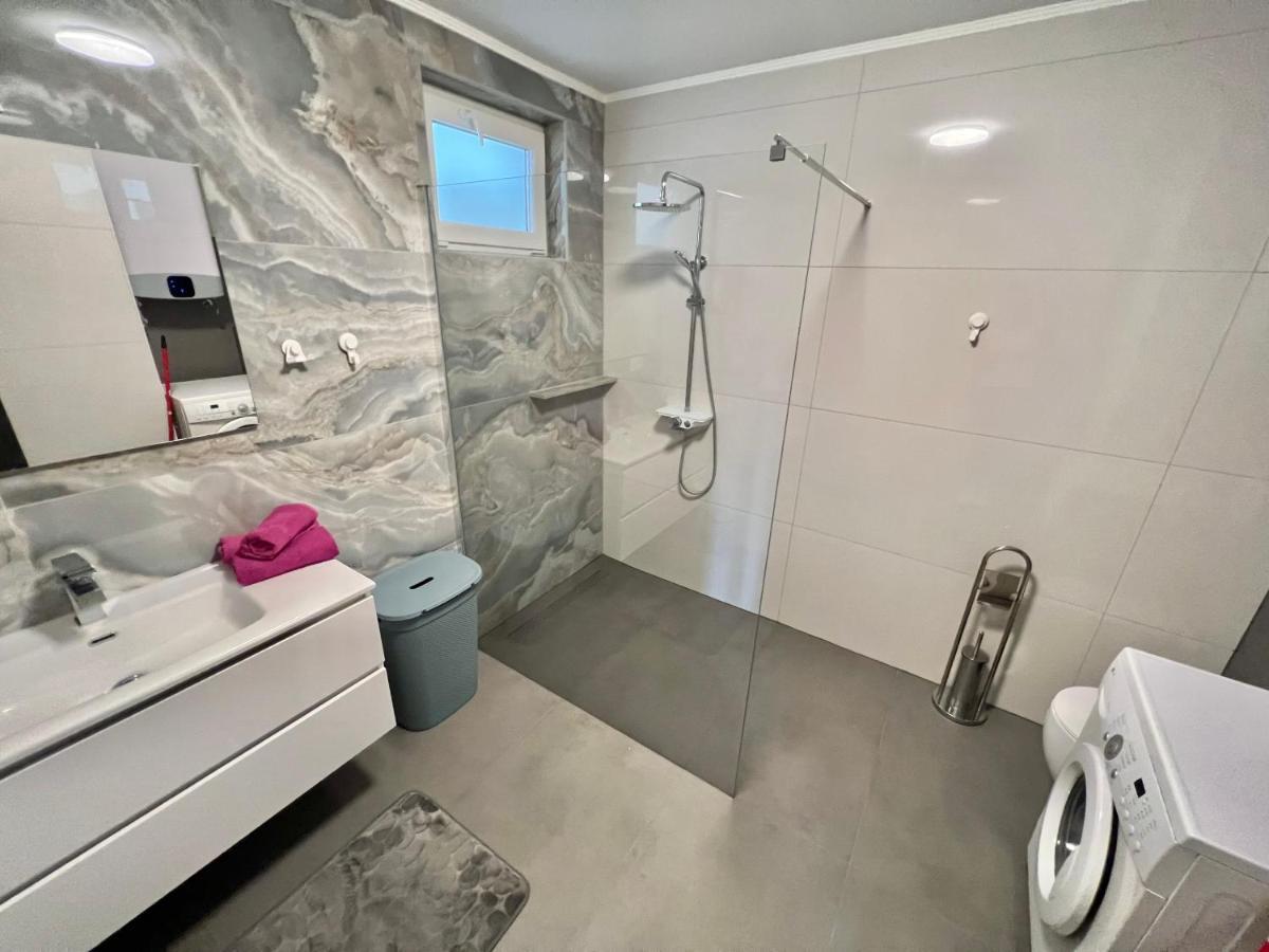 Apartman Barbara Crikvenica Exterior foto