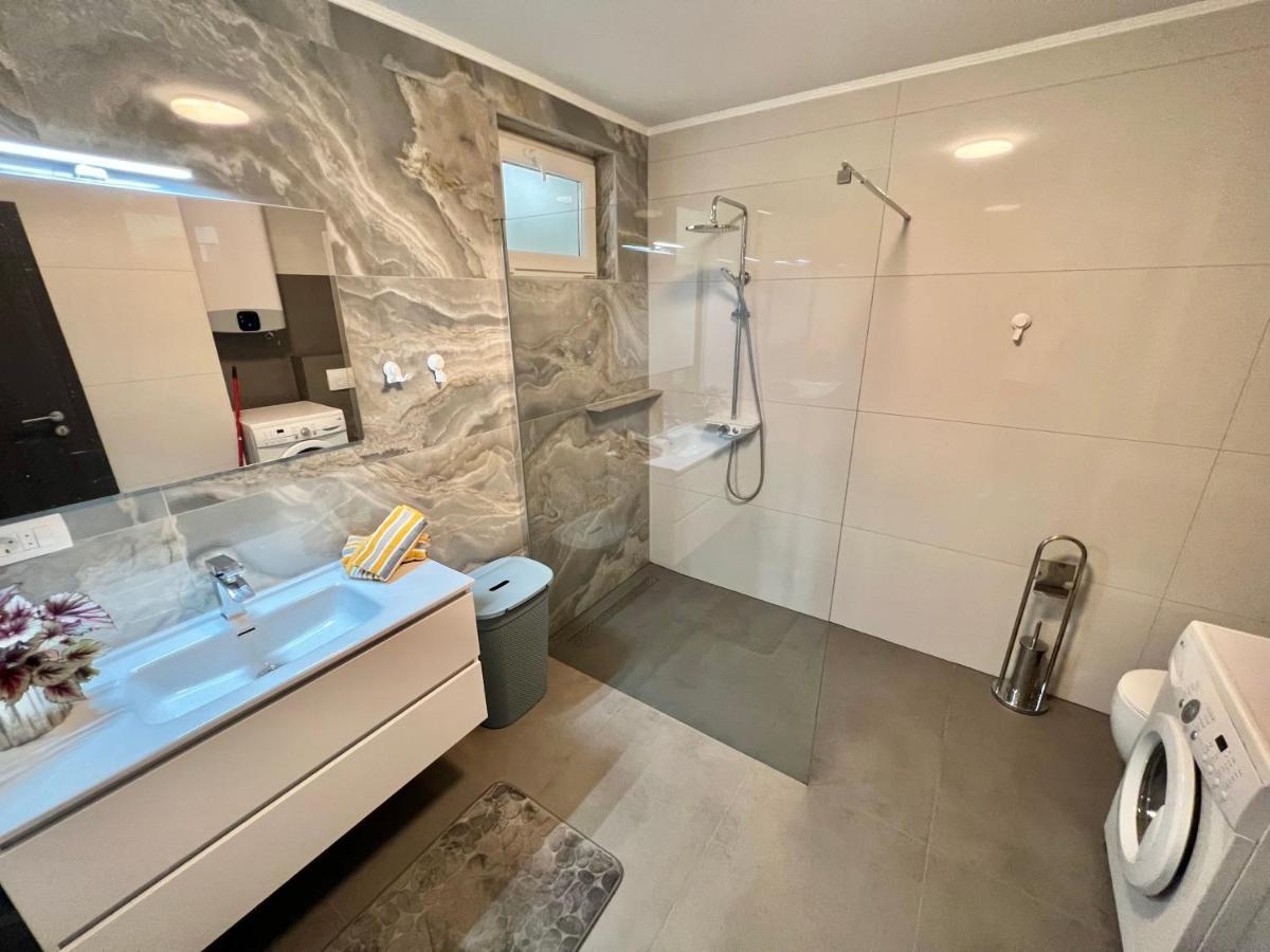 Apartman Barbara Crikvenica Exterior foto